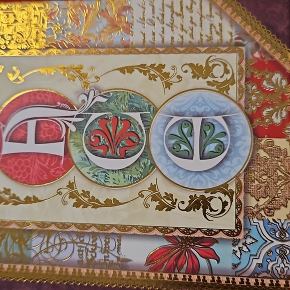 Punch Studio PEACE JOY Christmas Holiday keepsake box faux book magnetic closure - Picture 9 of 10